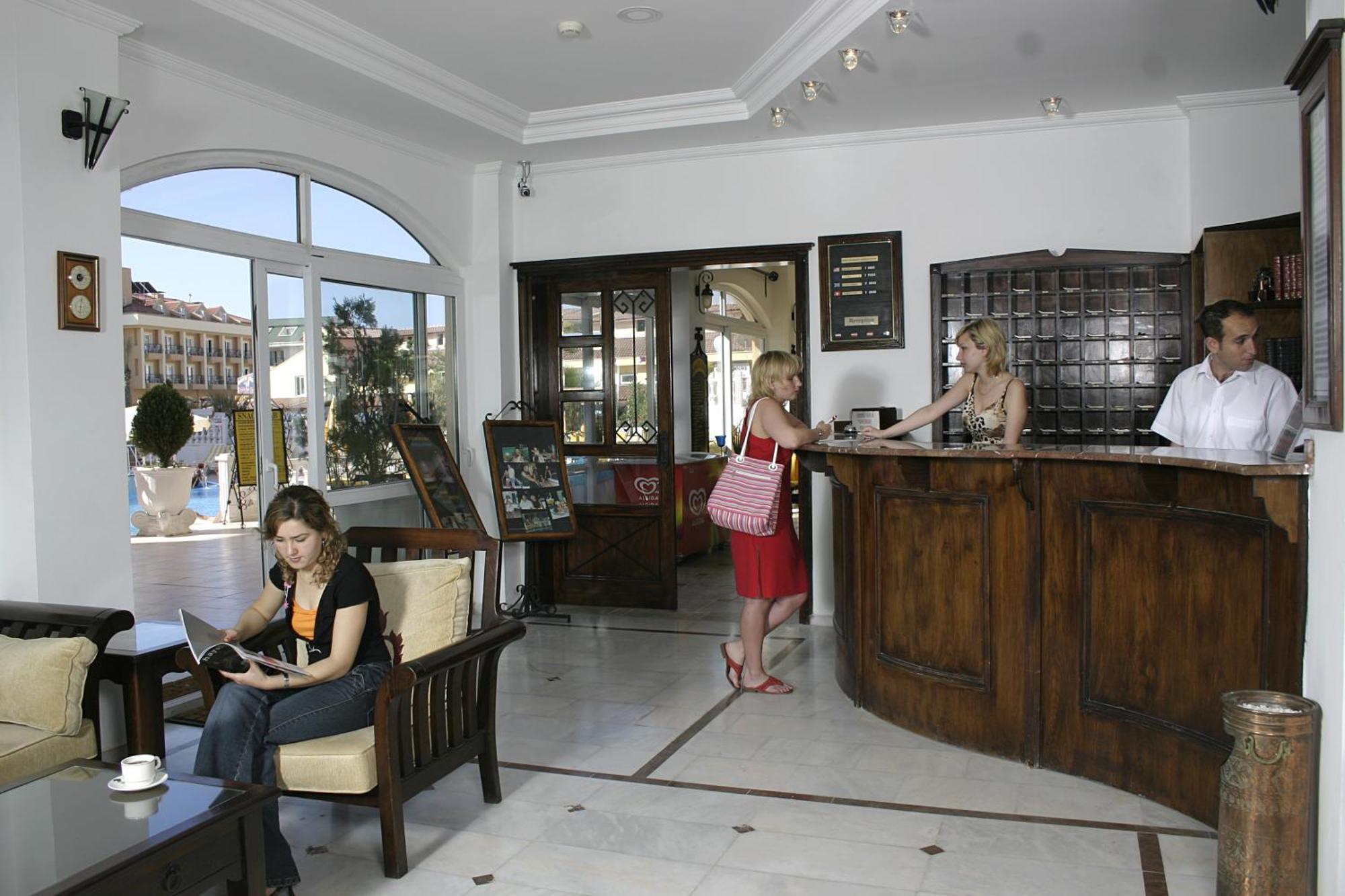 Hotel Sinatra Kemer Inreriör bild