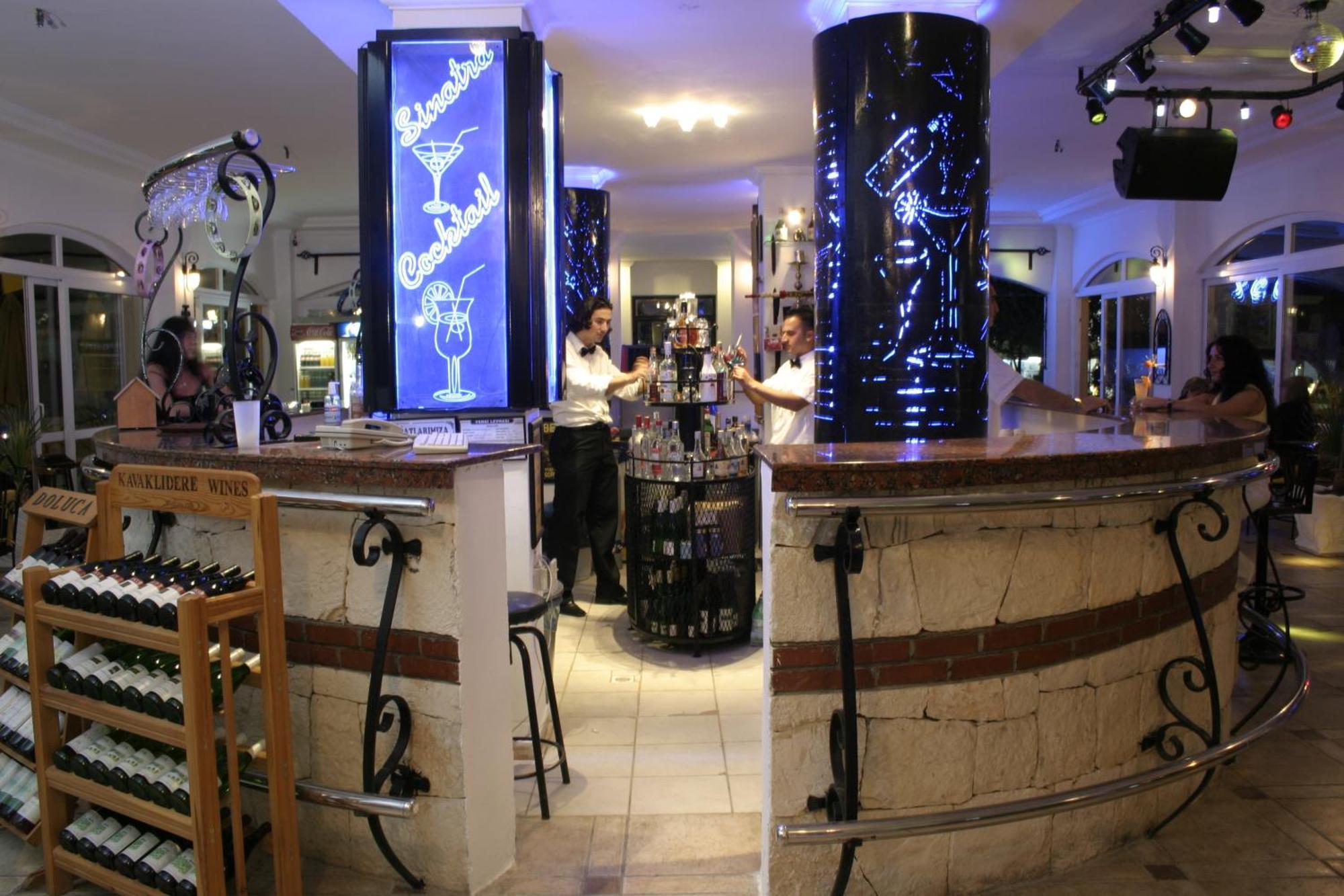 Hotel Sinatra Kemer Exteriör bild